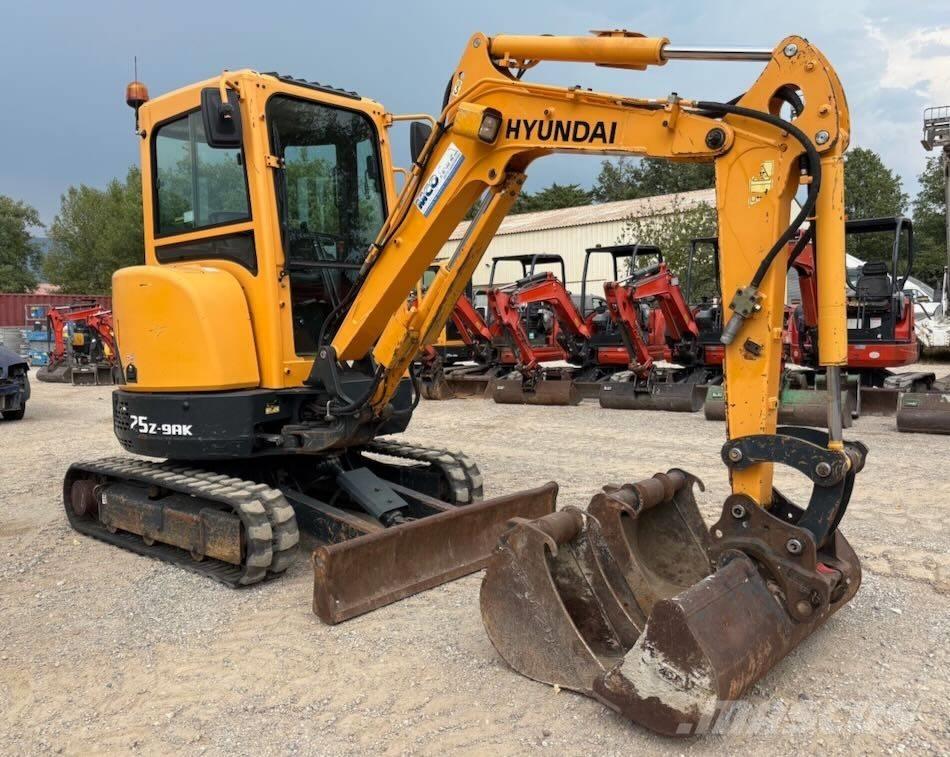 Hyundai R25Z-9 AK Mini excavadoras < 7t
