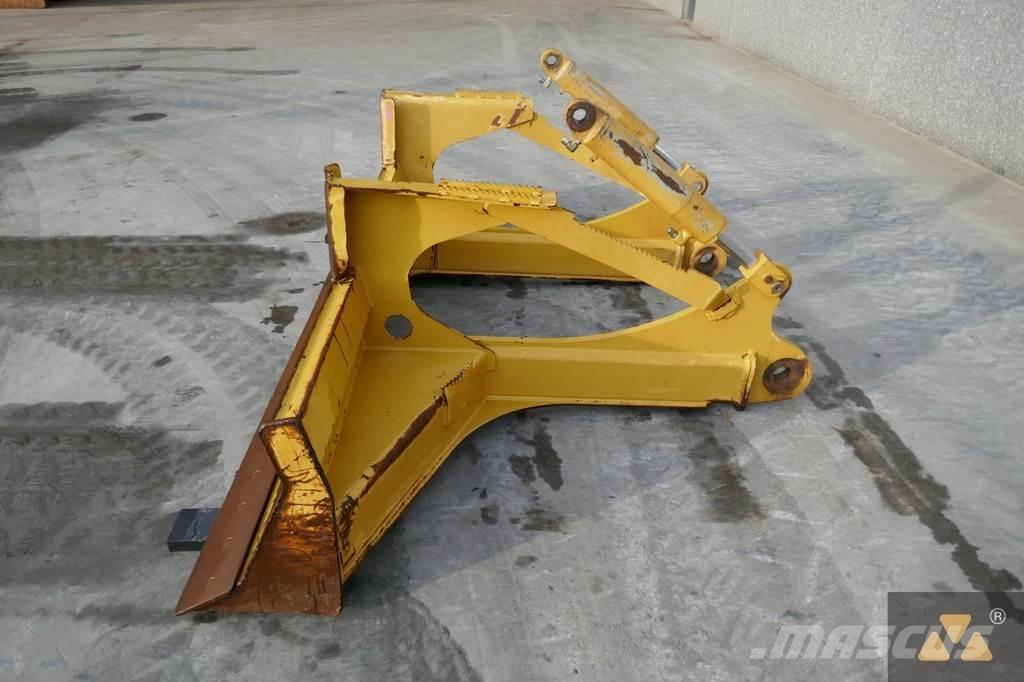 CAT Skidder blade Cuchillas