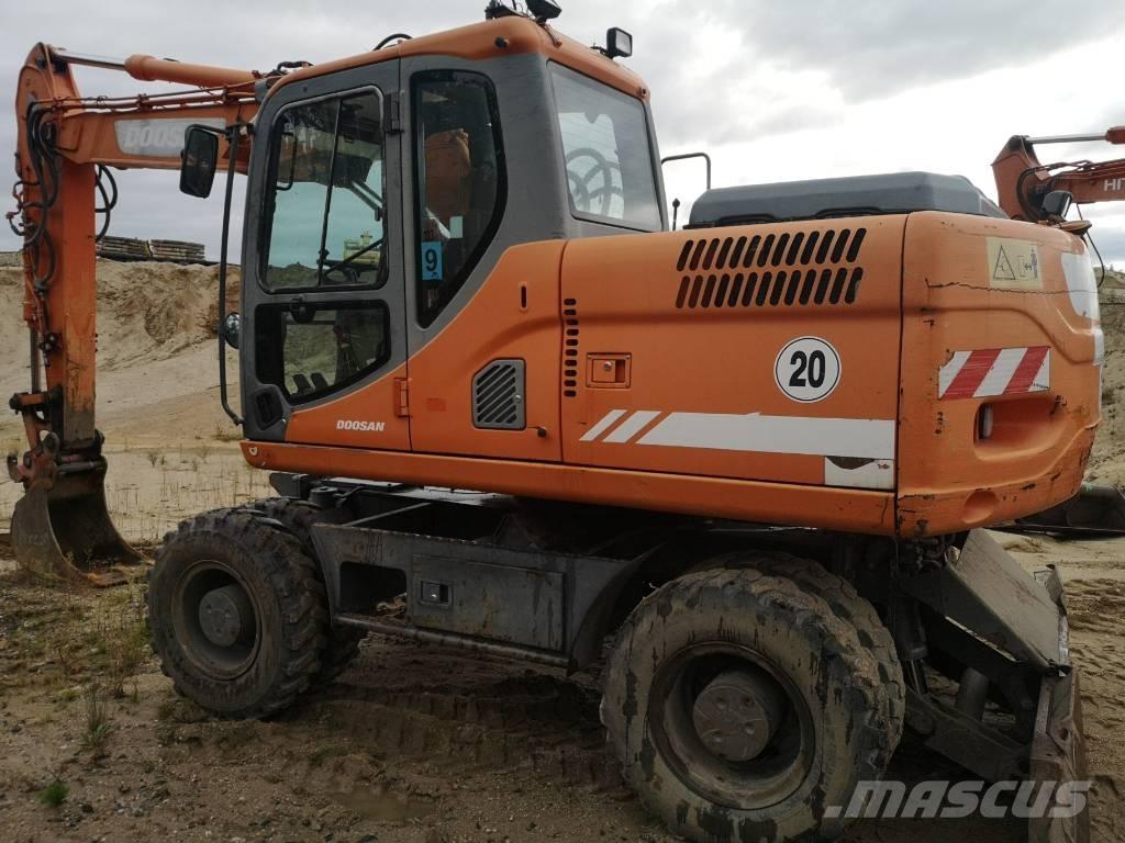 DOSAN DX170W Excavadoras de ruedas