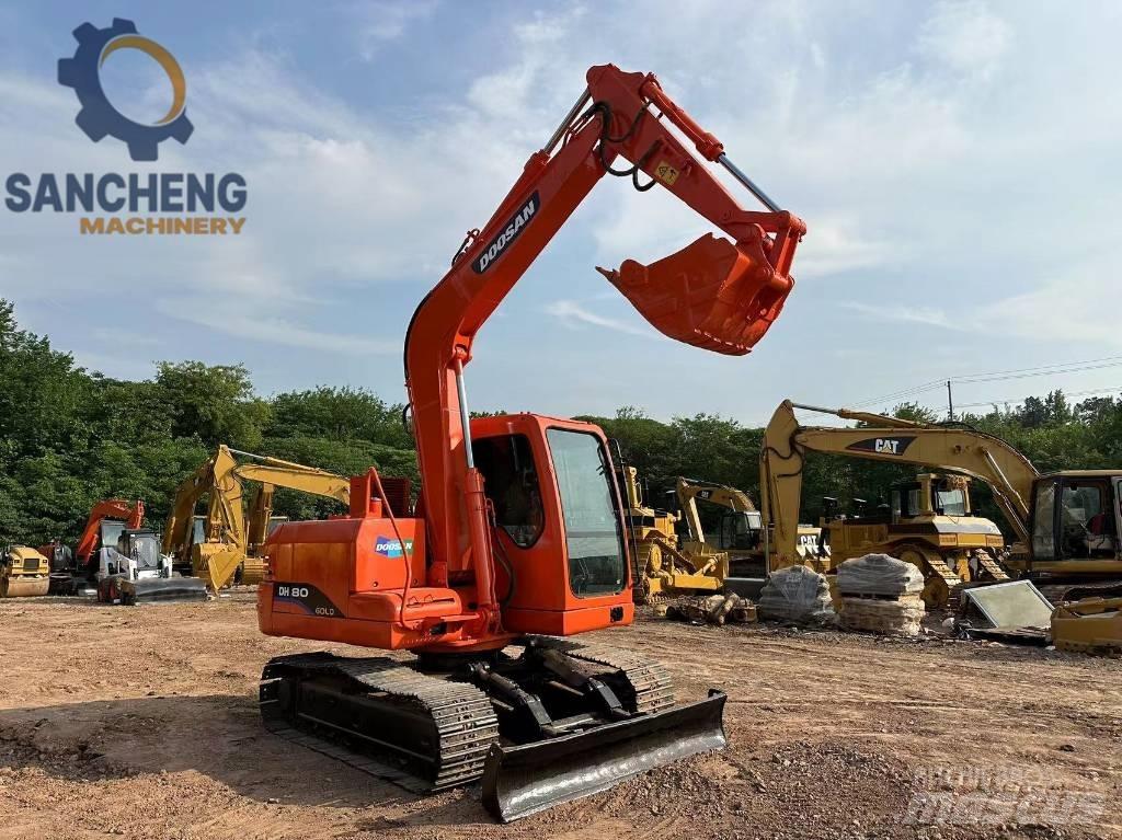 Doosan DH 80 Excavadoras 7t - 12t