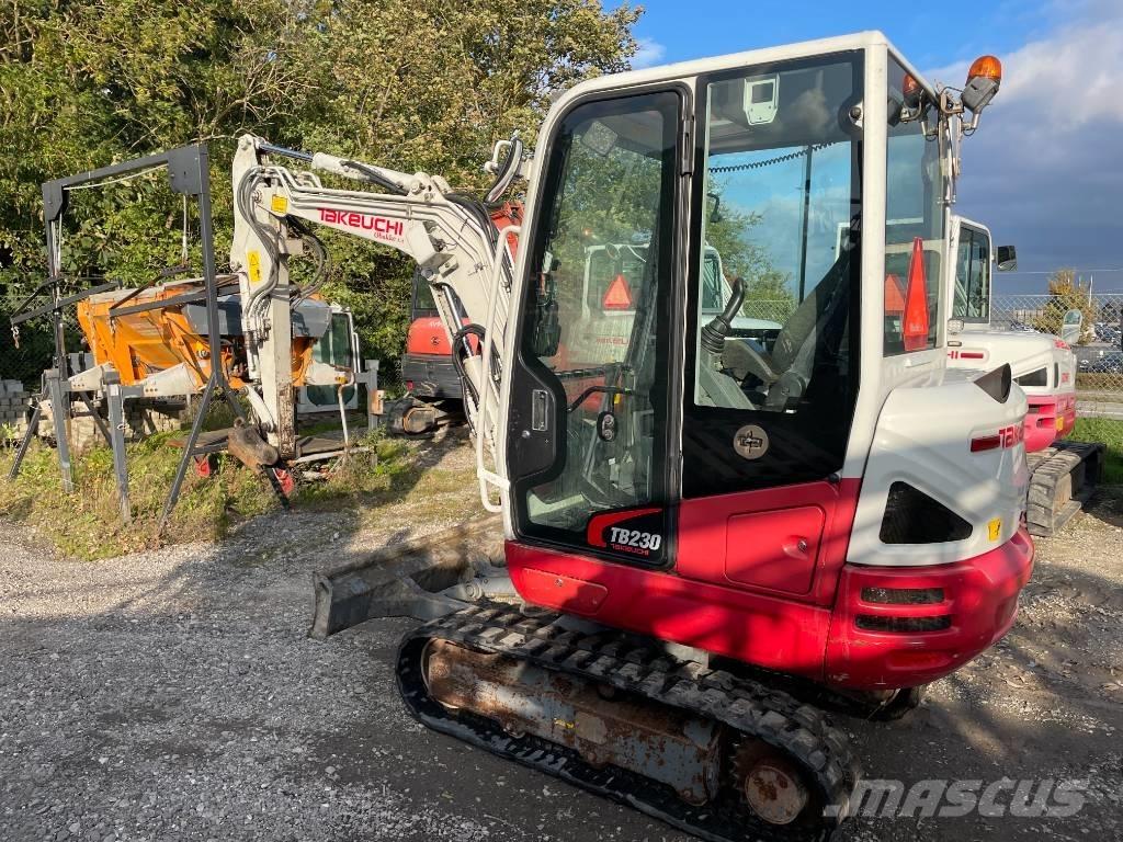 Takeuchi TB 230 Mini excavadoras < 7t