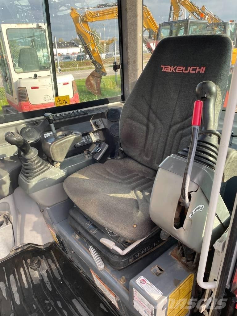 Takeuchi TB 230 Mini excavadoras < 7t