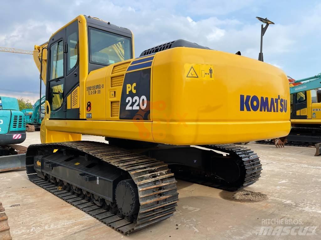 Komatsu PC 220-8 Excavadoras de cadenas