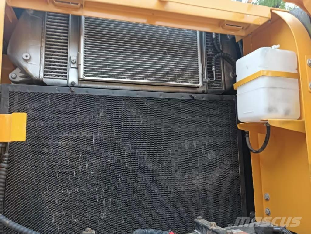 Hyundai 220LC-9T Excavadoras de cadenas