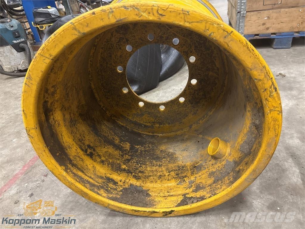 Rottne H8 24x26,5 Neumáticos, ruedas y llantas