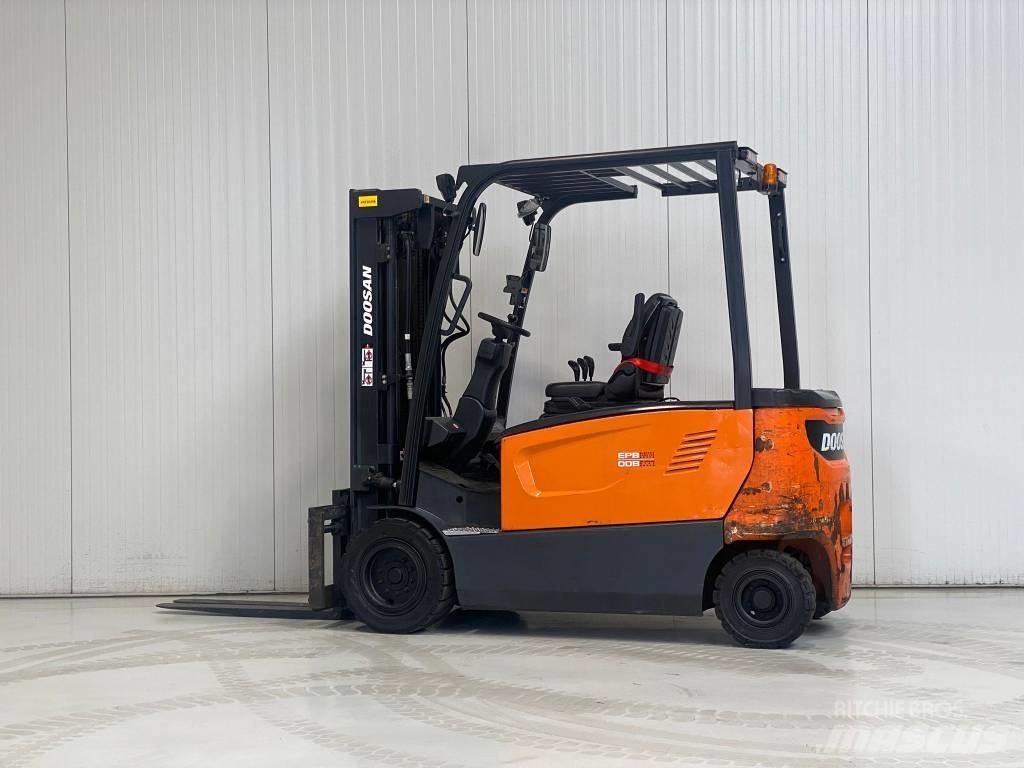Doosan B30X-7 Carretillas de horquilla eléctrica