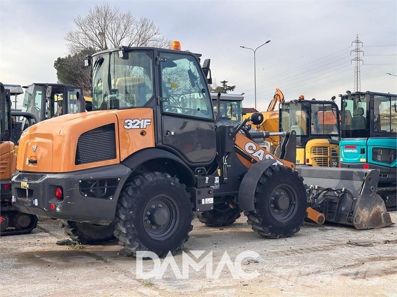 CASE 321F Cargadoras sobre ruedas