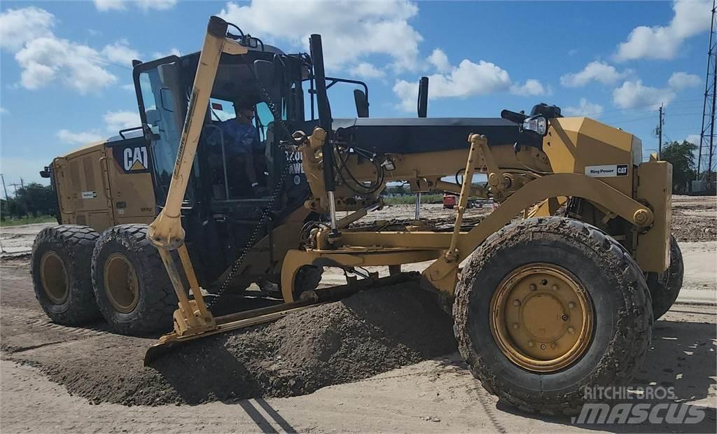CAT 120M2 AWD Motoniveladoras