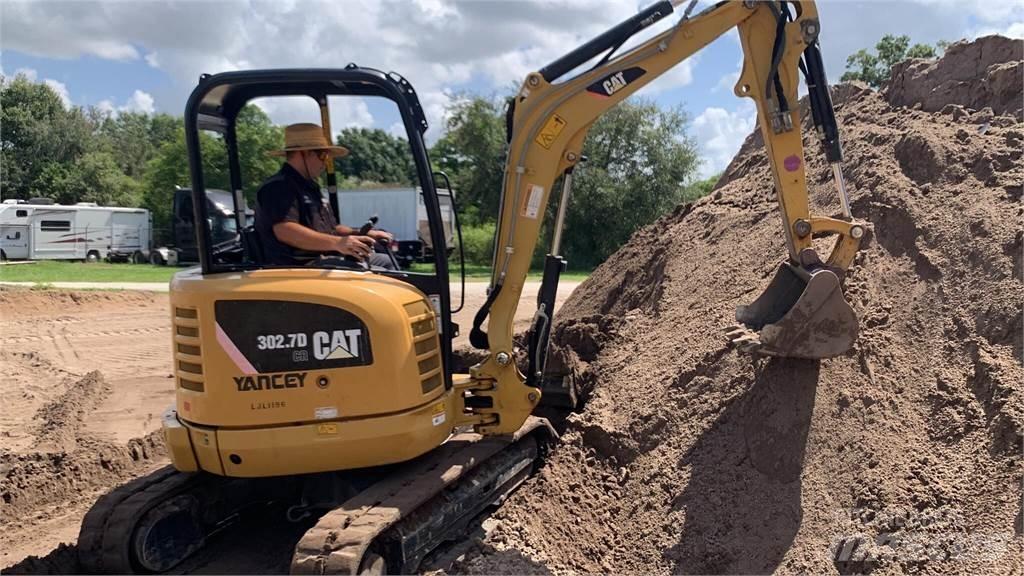 CAT 302.7D CR Mini excavadoras < 7t