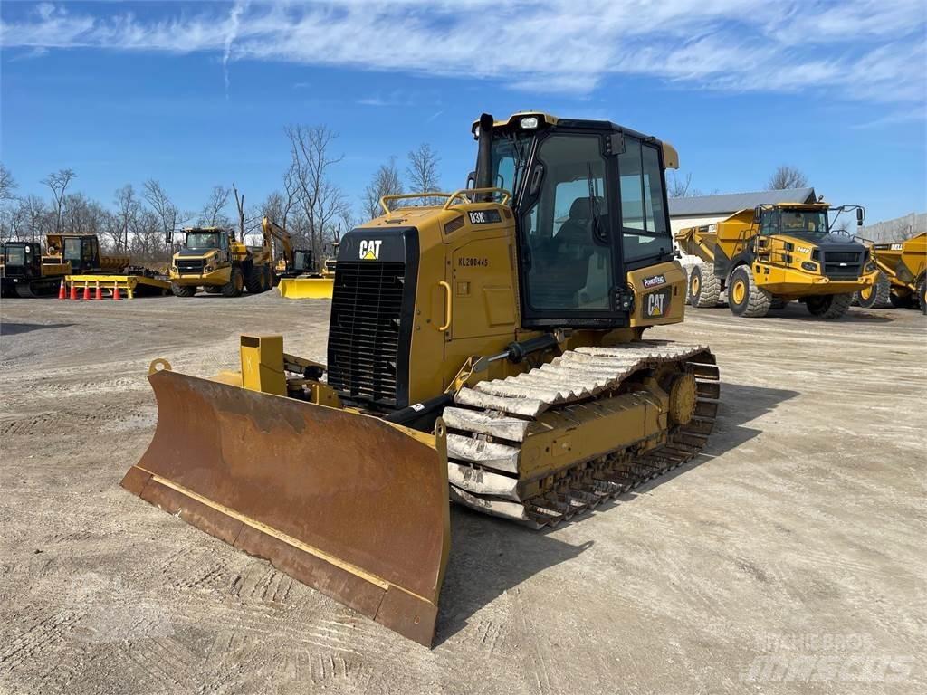 CAT D3K2 LGP Buldozer sobre oruga