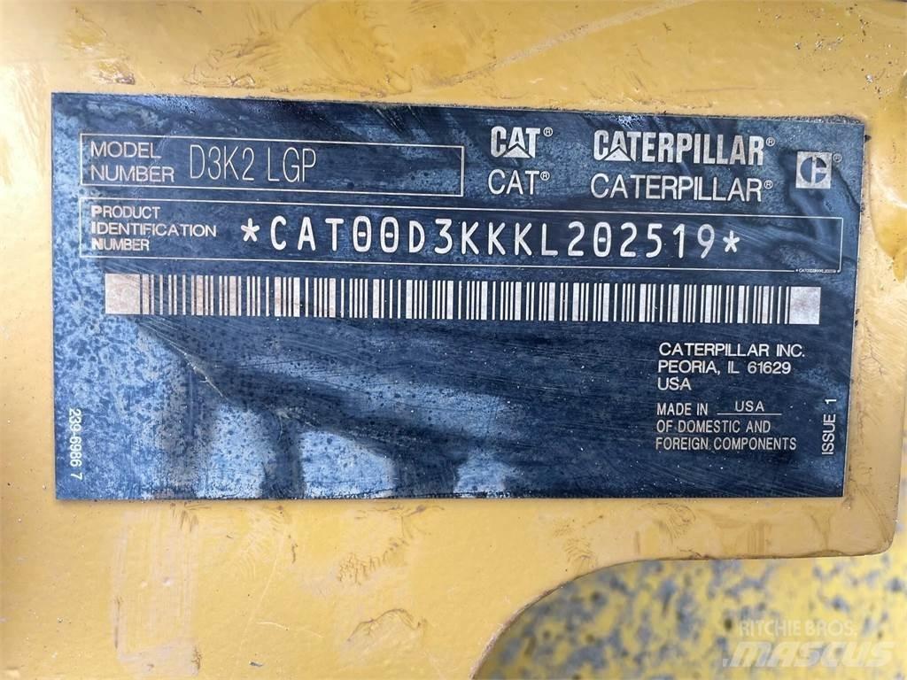 CAT D3K2 LGP Buldozer sobre oruga