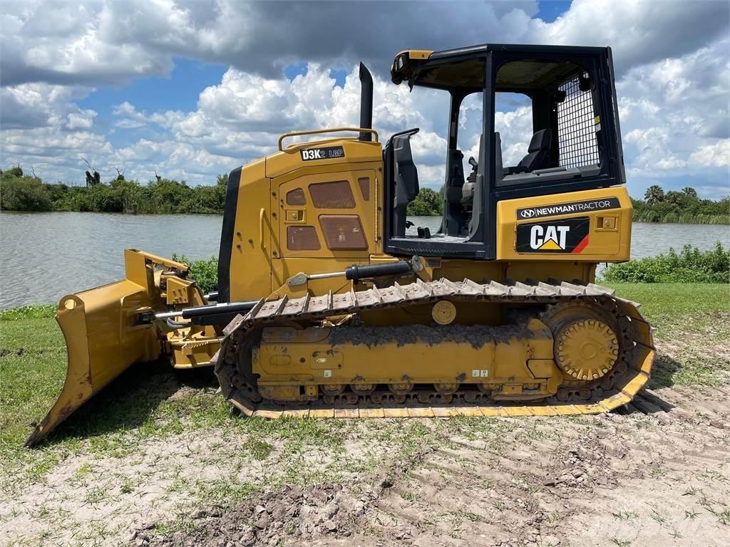 CAT D3K2 LGP Buldozer sobre oruga