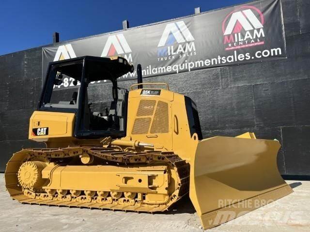 CAT D5K2 LGP Buldozer sobre oruga
