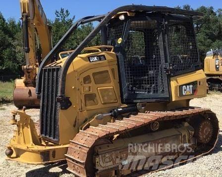 CAT D5K2 XL Buldozer sobre oruga