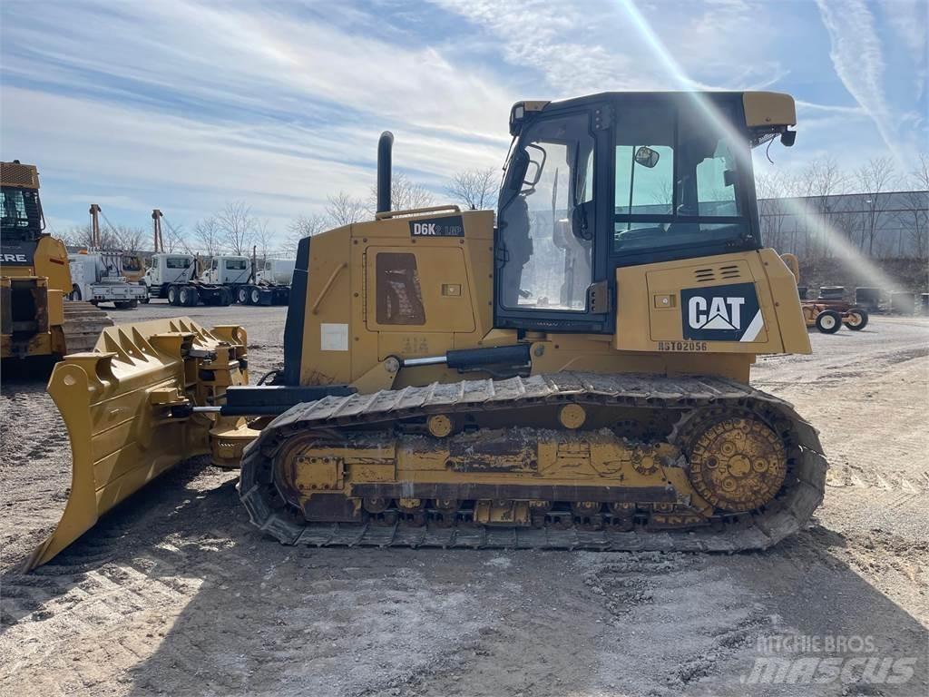 CAT D6K2 LGP Buldozer sobre oruga