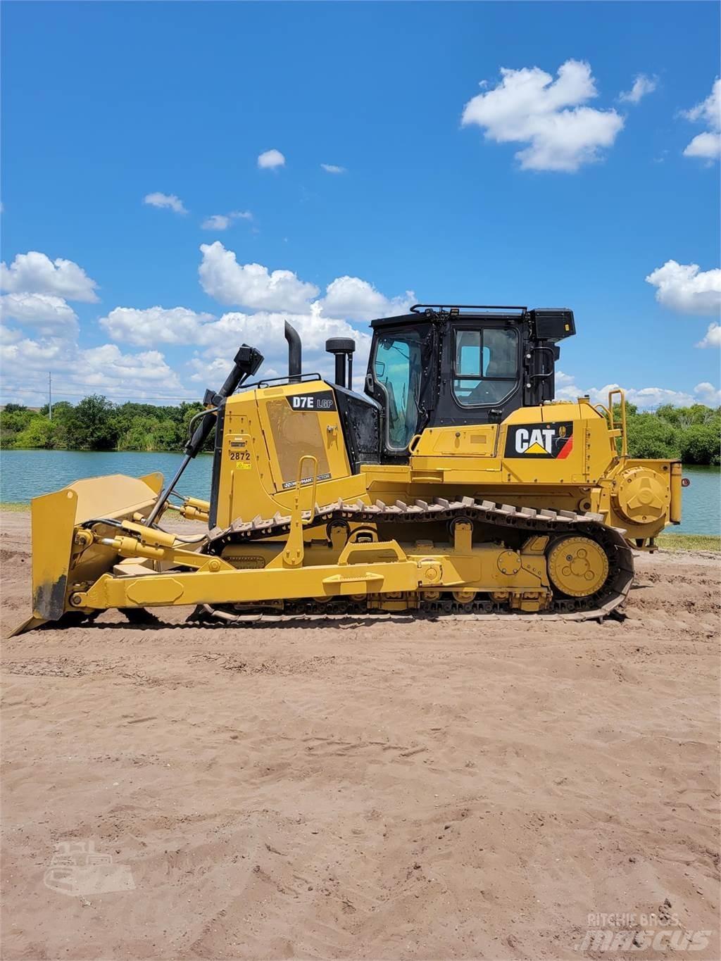 CAT D7E LGP Buldozer sobre oruga