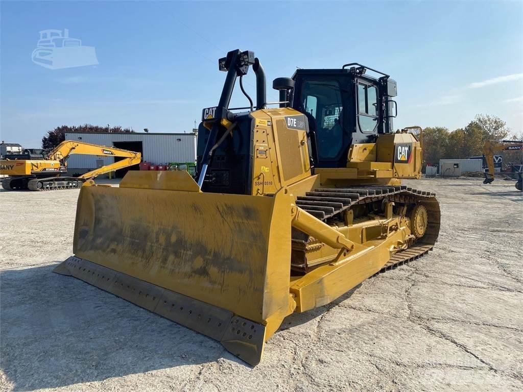 CAT D7E LGP Buldozer sobre oruga
