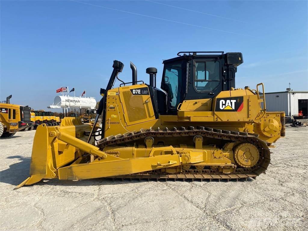 CAT D7E LGP Buldozer sobre oruga