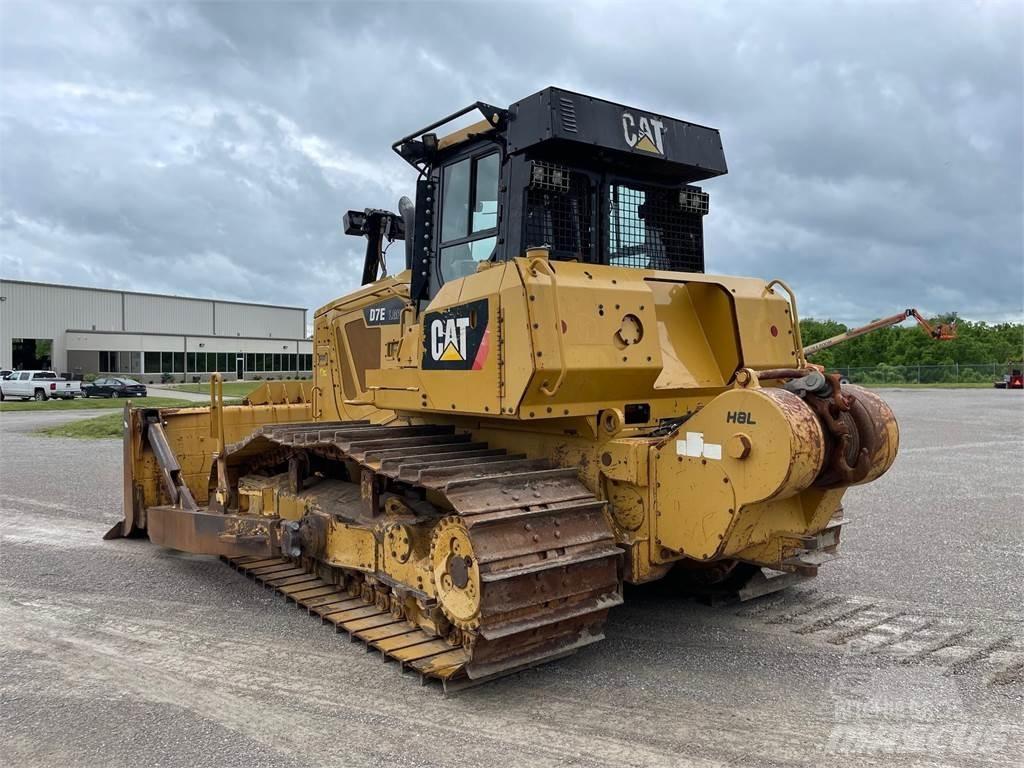 CAT D7E LGP Buldozer sobre oruga