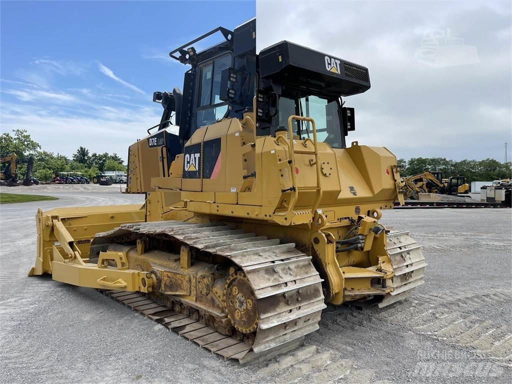 CAT D7E LGP Buldozer sobre oruga
