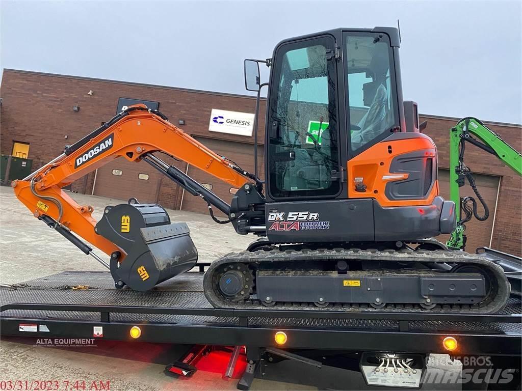 Develon DX55R-7 Mini excavadoras < 7t