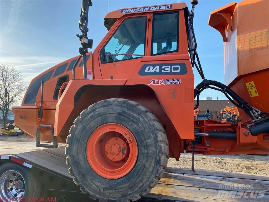 Doosan DA30-5 Dúmpers articulados