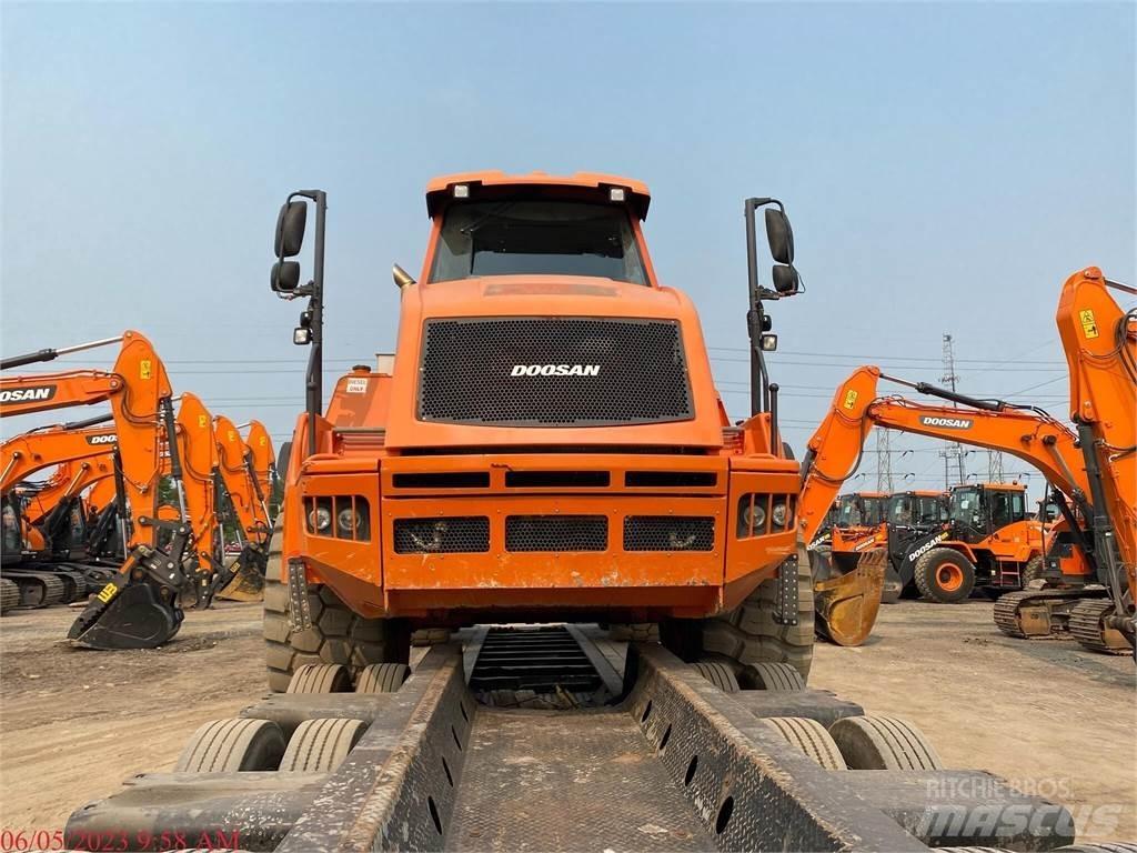Doosan DA30-5 Dúmpers articulados