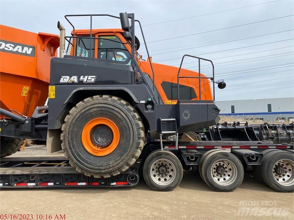 Doosan DA45-5 Dúmpers articulados