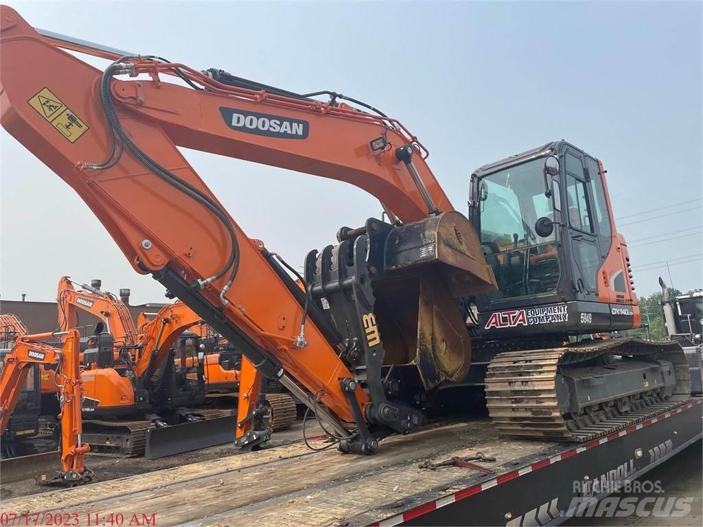 Doosan DX140 LC-5 Excavadoras de cadenas