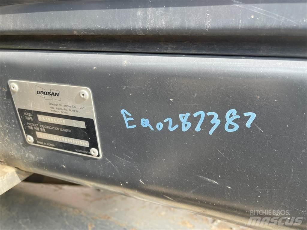Doosan DX180 LC-5 Excavadoras de cadenas