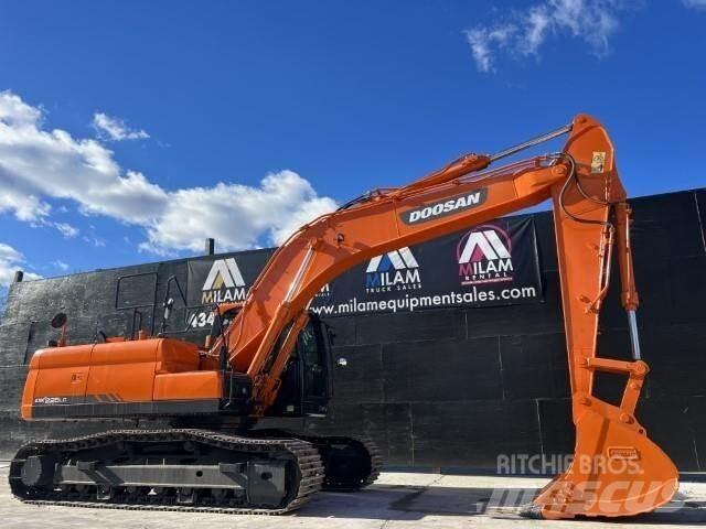 Doosan DX225 LC Excavadoras de cadenas