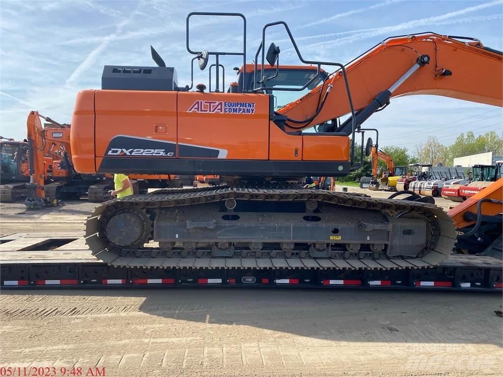 Doosan DX225 LC-5 Excavadoras de cadenas