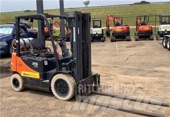 Doosan G25P-5 Otras carretillas elevadoras