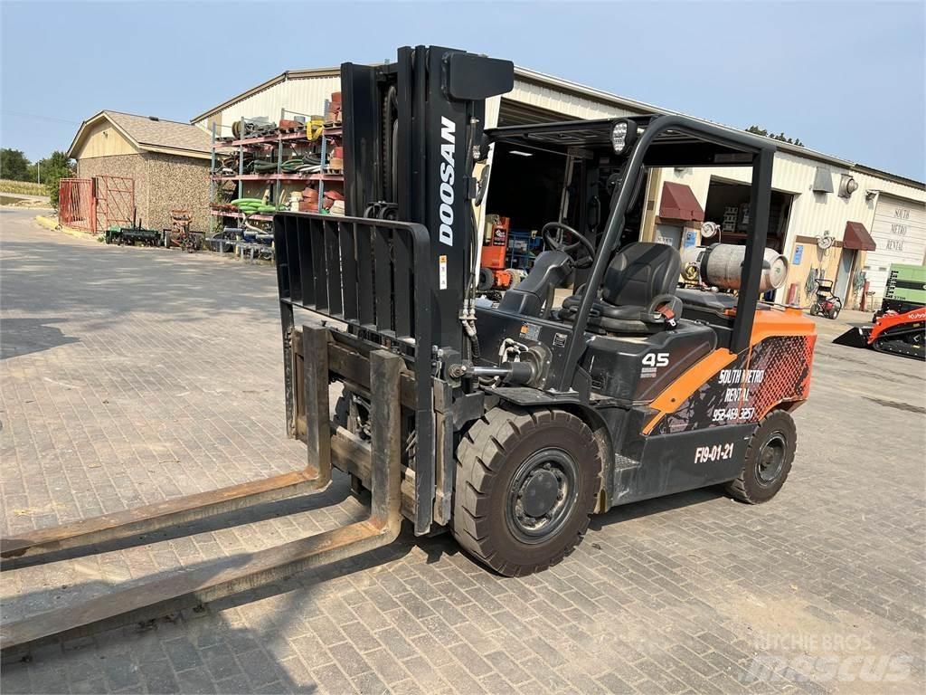 Doosan G45S-7 Otras carretillas elevadoras
