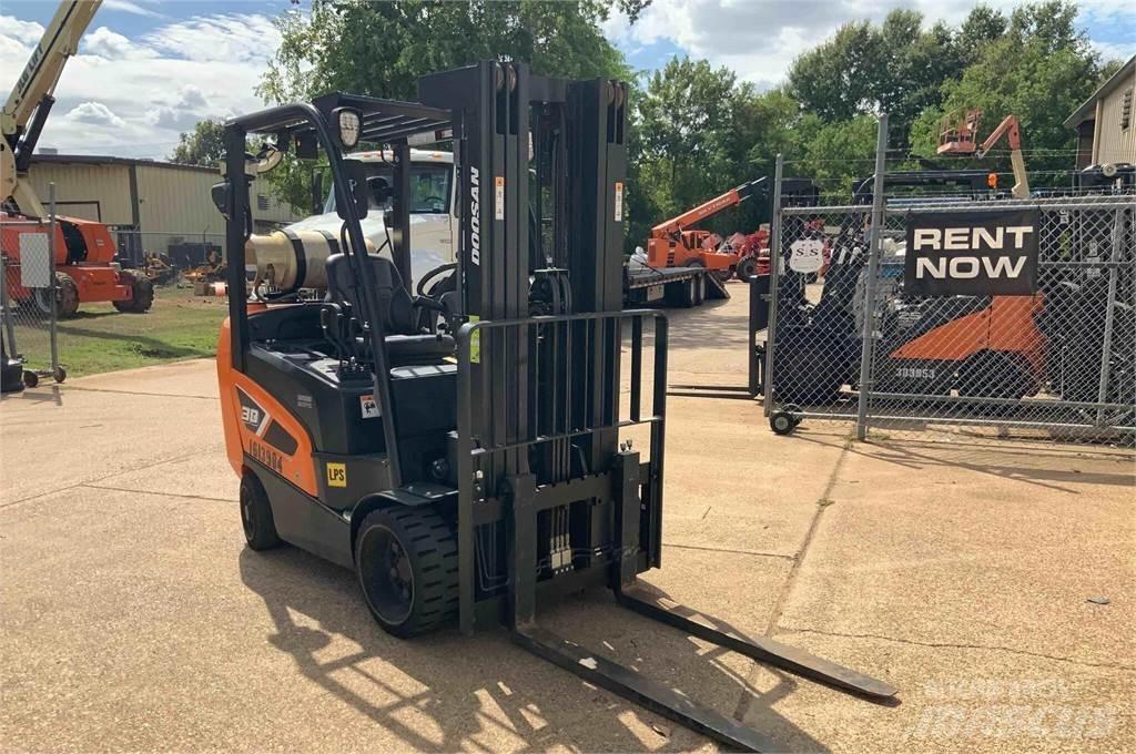 Doosan GC30S-9 Otras carretillas elevadoras