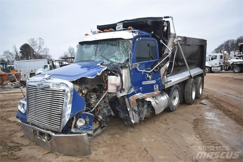Freightliner 122SD Camiones bañeras basculantes o volquetes