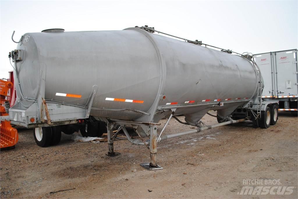 Fruehauf  Cisterna