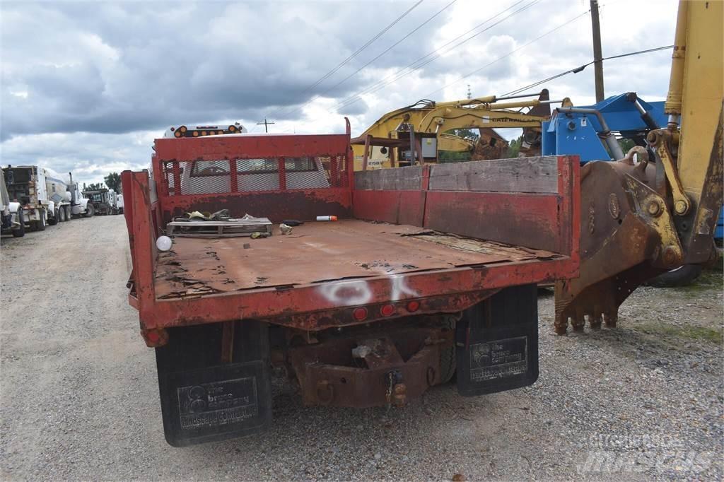 GMC TOPKICK C6500 Camiones bañeras basculantes o volquetes