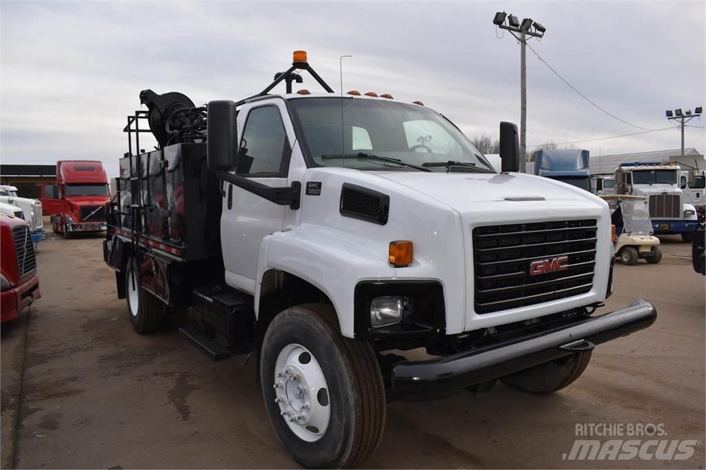 GMC TOPKICK C6500 Camiones cisterna