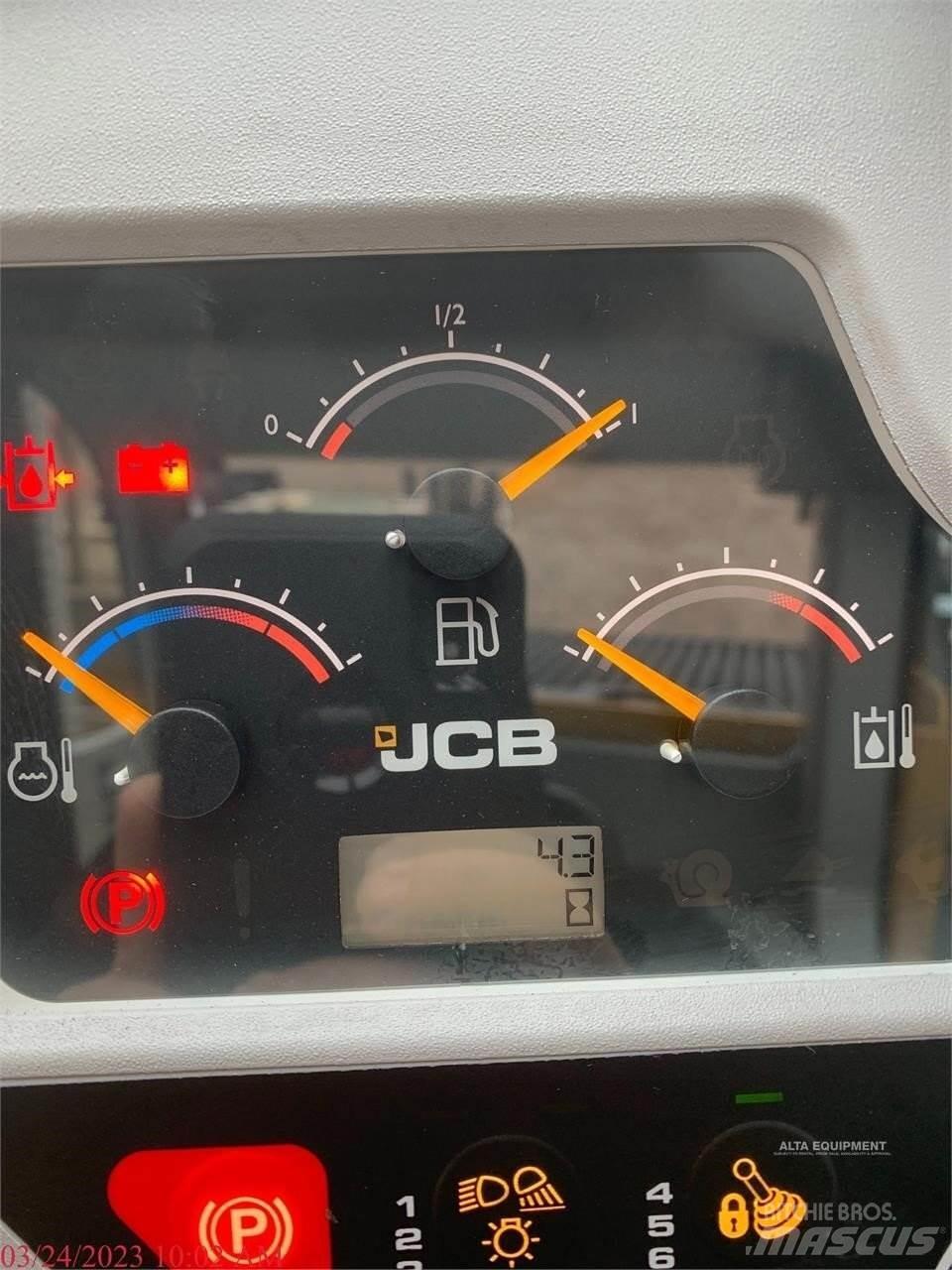 JCB 3TS-8T Minicargadoras