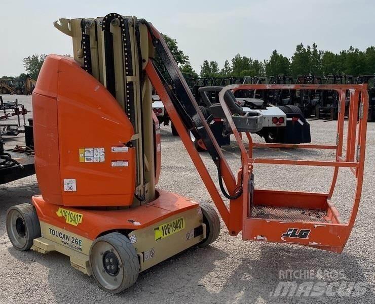 JLG TOUCAN 26E Ascensores de personal y montacargas de acceso