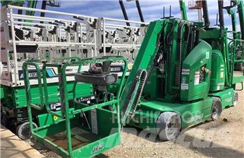 JLG TOUCAN 32E Ascensores de personal y montacargas de acceso
