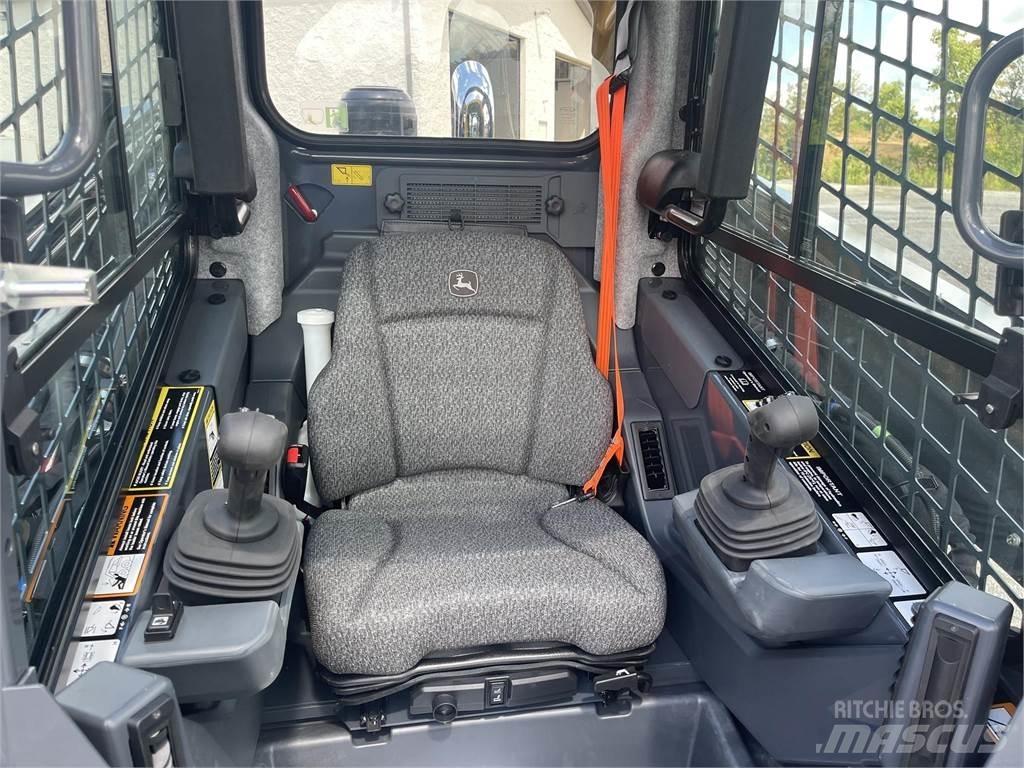 John Deere 333G Minicargadoras