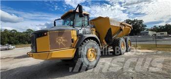 John Deere 460E Camiones cisterna