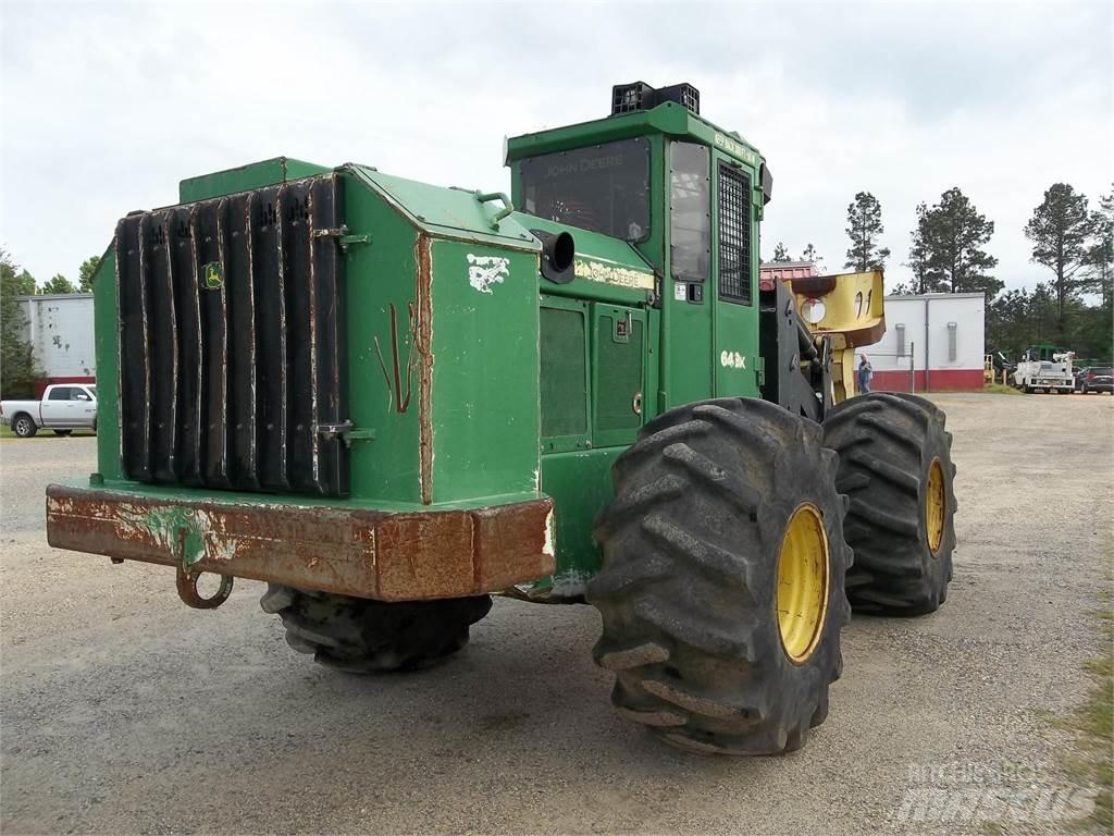 John Deere 643K Talador apilador