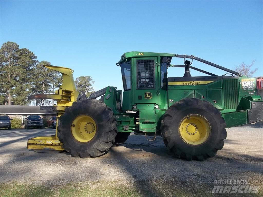 John Deere 643L Talador apilador