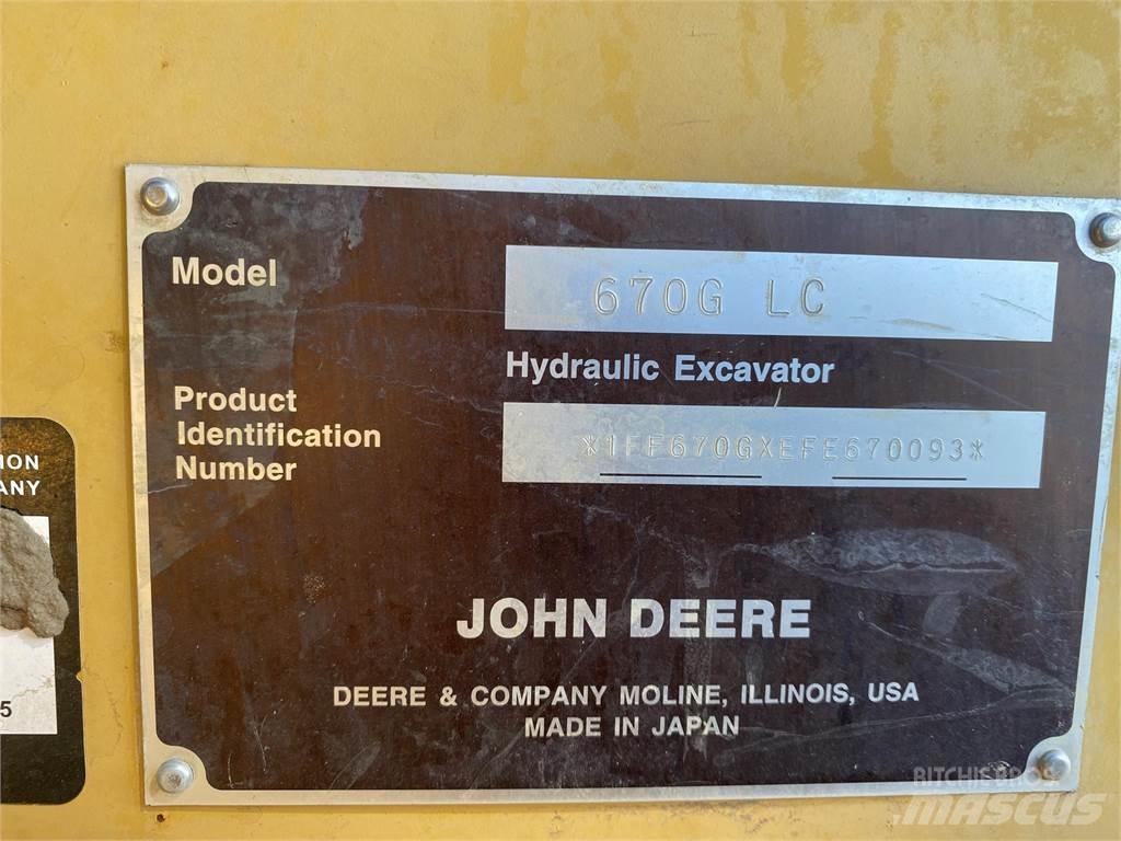 John Deere 670G LC Excavadoras de cadenas