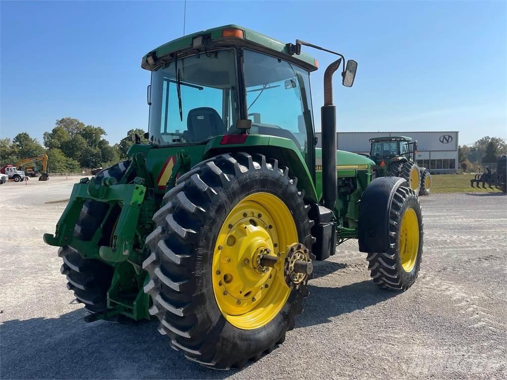 John Deere 8200 Tractores