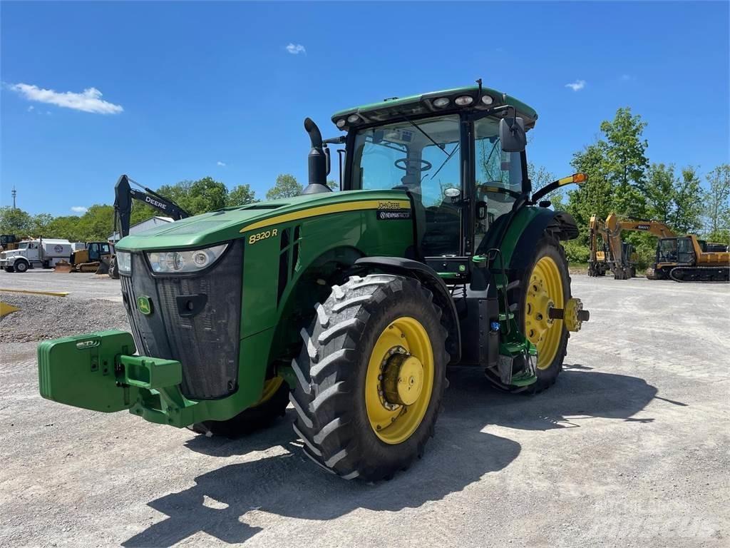 John Deere 8320R Tractores