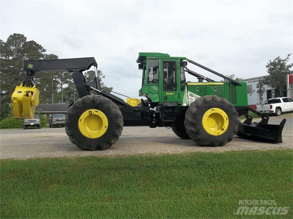 John Deere 848H Arrastrador de troncos